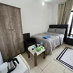 Wonder Balcony Room - Heart Of Abu Dhabi